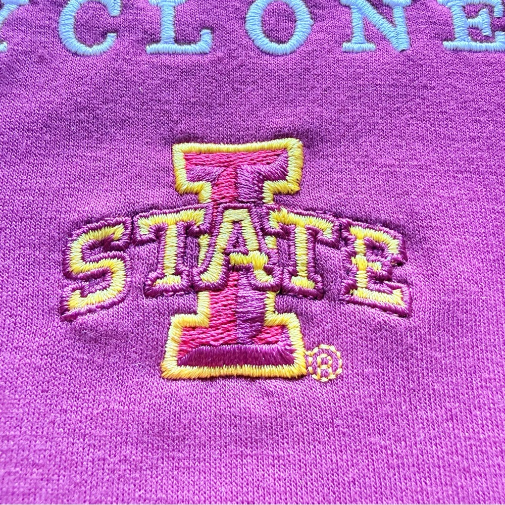 NWT-Champion Embroidered Iowa State Cyclones Maroon Crewneck Sweatshirt Sz M - Picture 9 of 15